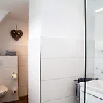 Schimsheimer Rhode דירה *