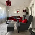 Schimsheimer Rhode דירה